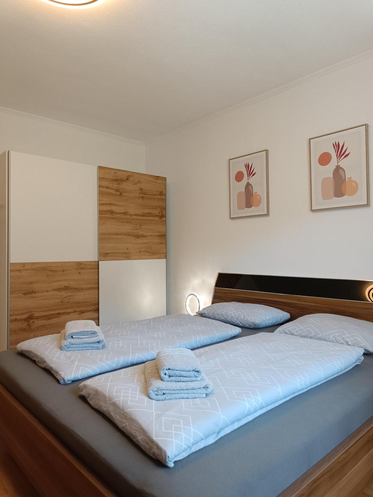 Ella Ferienwohnung Arnoldstein Extérieur photo